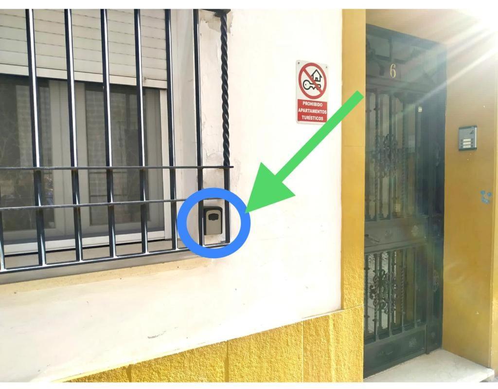 Viana Rooms Cordoba Exterior photo